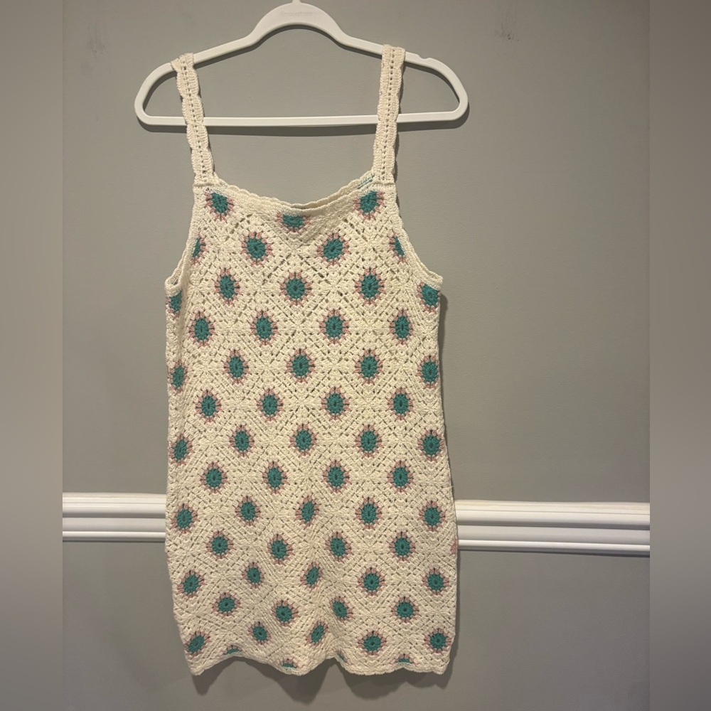 Crochet Patterned Women’s Beach Swim Cover Up - Size Large NWOT